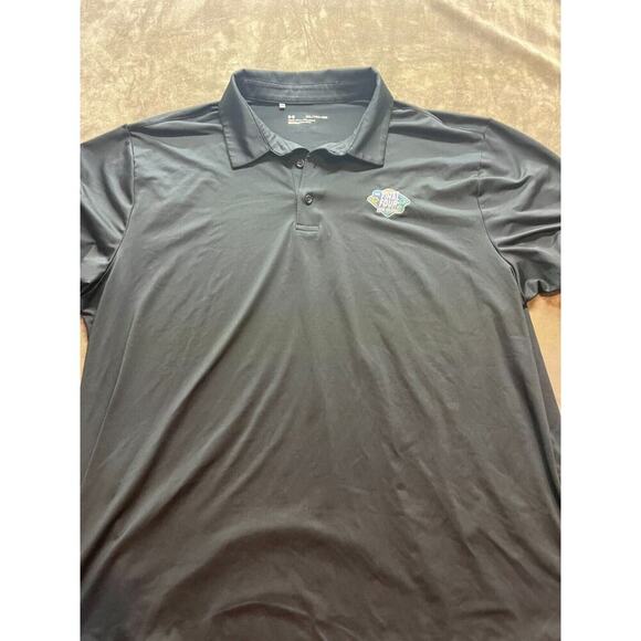 Under Armour Polo Shirt Mens Size XXL‎ Black 2022 Final Four Ncaa Short Sleeve - Picture 1 of 4
